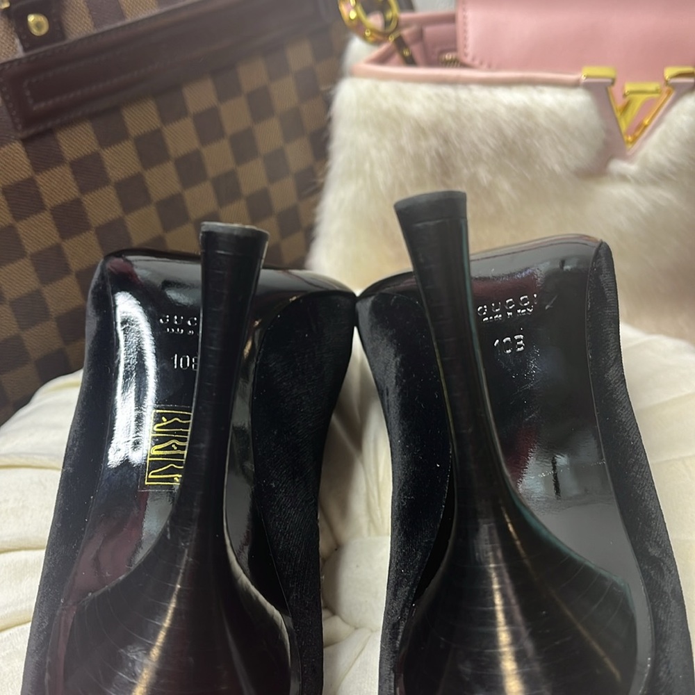 GUCCI VELVET HEELS - Picture 4 of 7